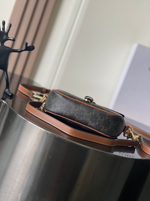 Celine Tote style 66 Brown 01A