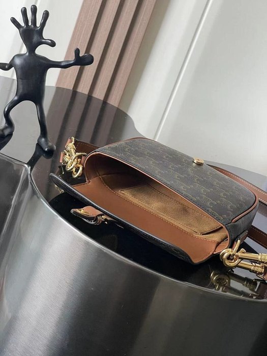 Celine Tote style 66 Brown 01A