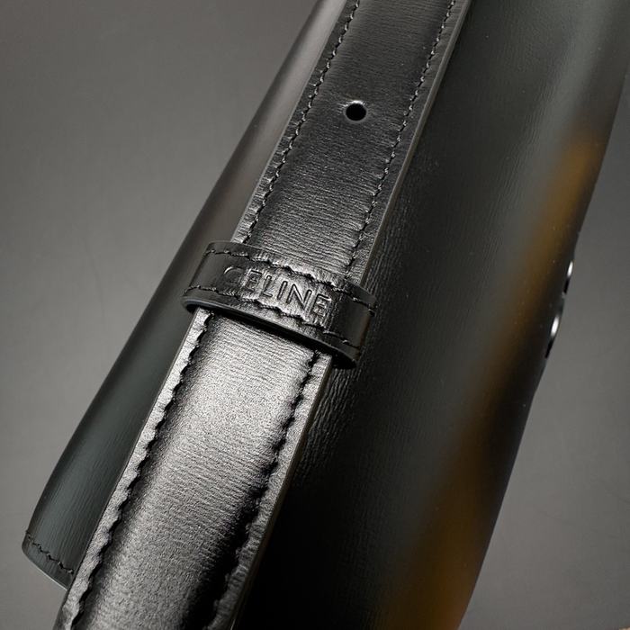 Celine Tote style 83 Black 01A 2