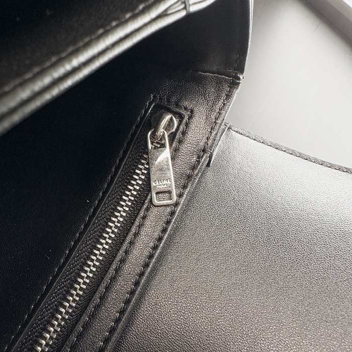 Celine Tote style 83 Black 01A 2