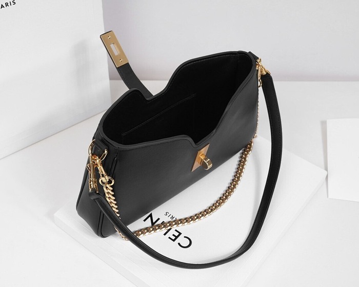 Celine Tote style 83 Black 01A