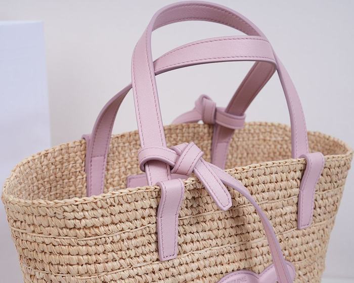 Celine Tote with elegant design traits Beige 01A 2