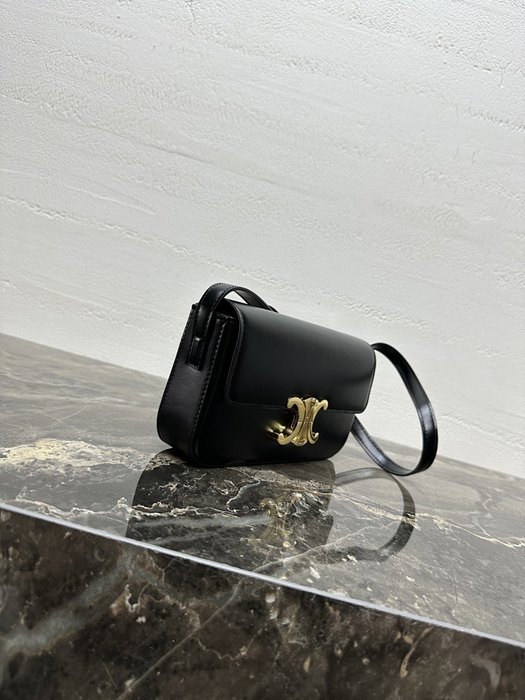 Celine Tote with sleek design Black 01A 2