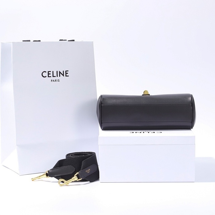 Celine Tote with sleek design Black 01A