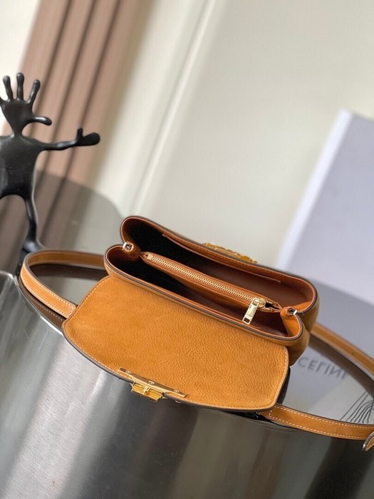 Celine Tote with structured design Tan 01A