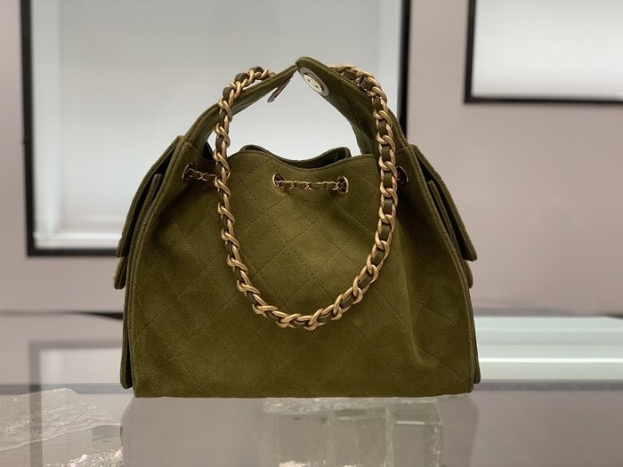 Black chanel vintage bag