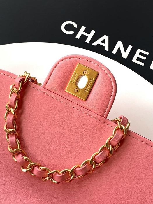 Black crossbody chanel bag