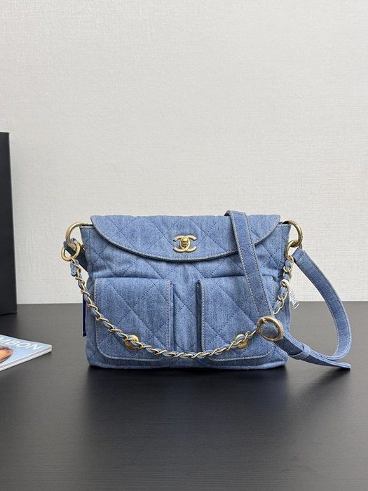 Chanel alligator bag