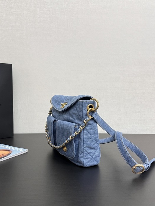 Chanel alligator bag