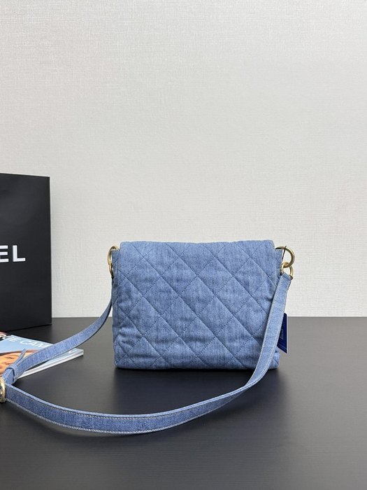 Chanel alligator bag