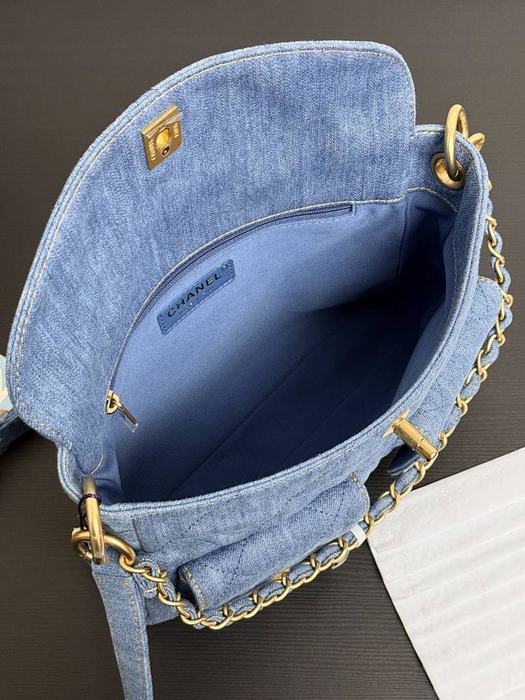 Chanel alligator bag