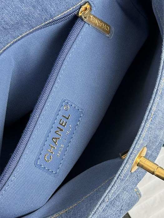 Chanel alligator bag