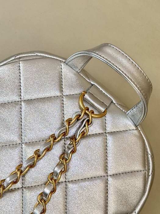 Chanel bag with flowers