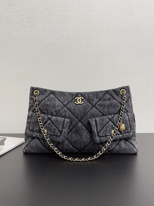 Chanel bags outlet