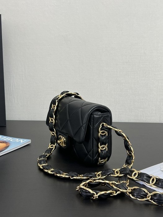 Chanel bucket bag black