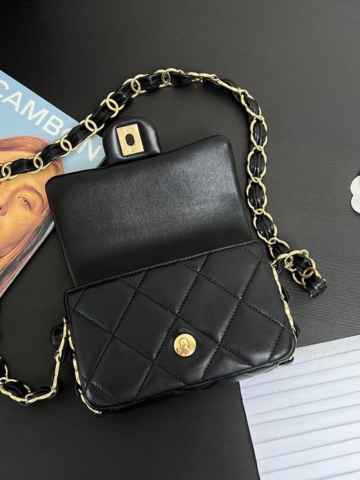 Chanel bucket bag black