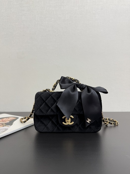 Chanel business affinity bag