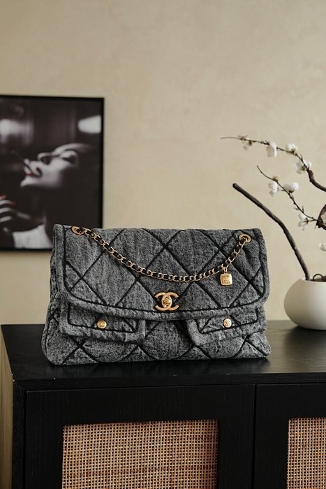 Chanel cruise 2025 bags