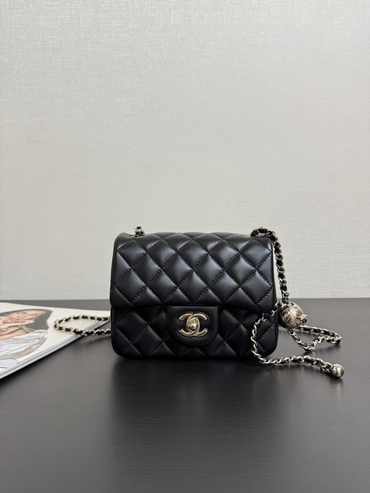 Chanel deauville tote bag