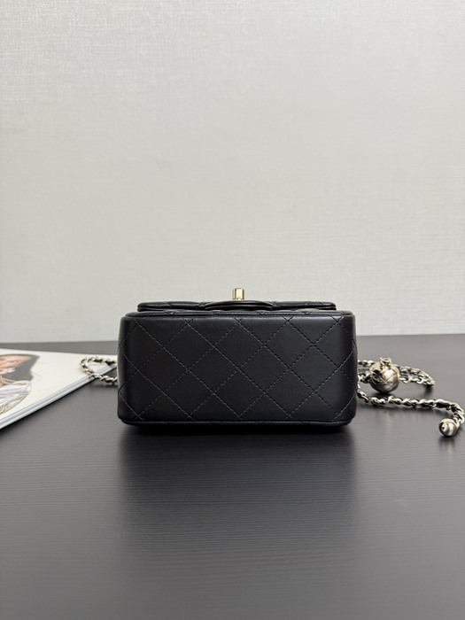 Chanel deauville tote bag