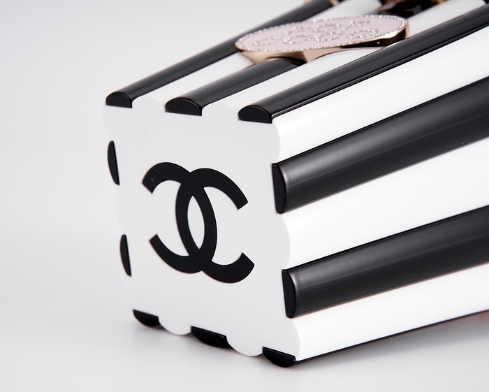 Chanel kelly bag price