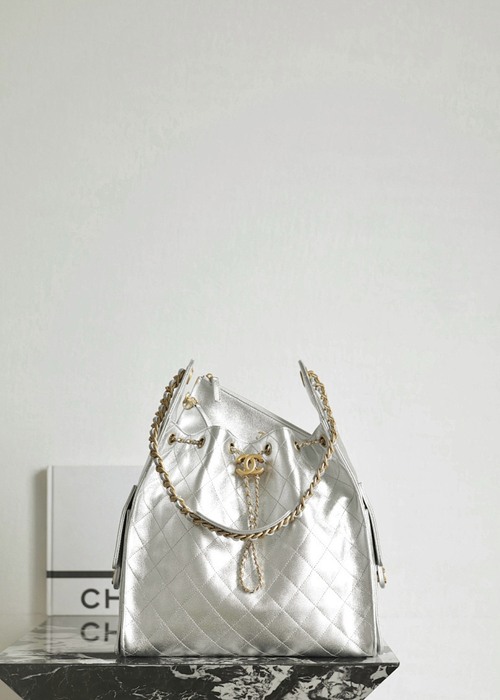 Chanel mini kelly bag
