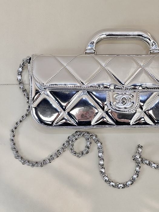 Chanel puzzle bag