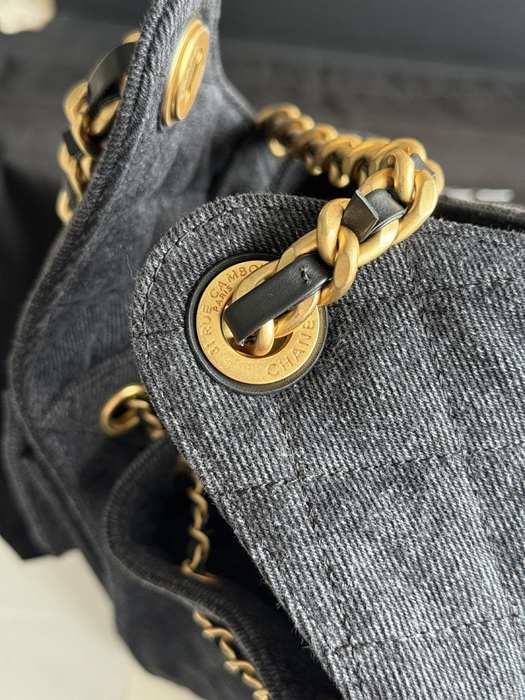 Chanel second hand bag