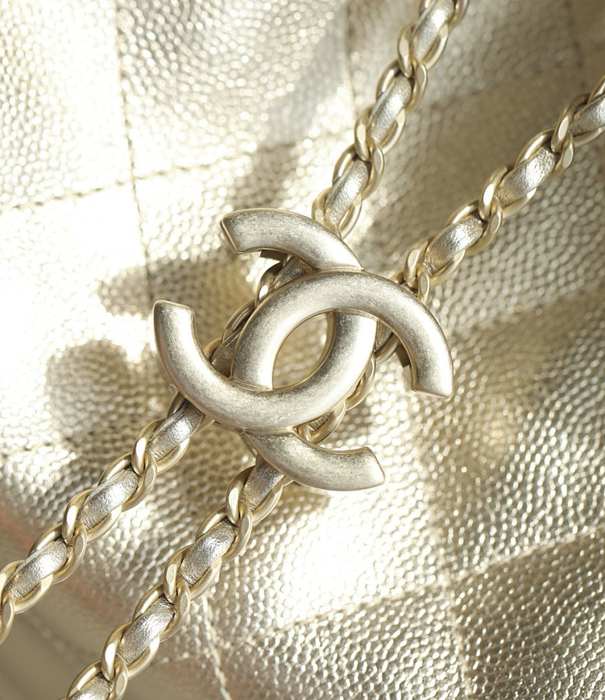 Chanel shoulder bag vintage