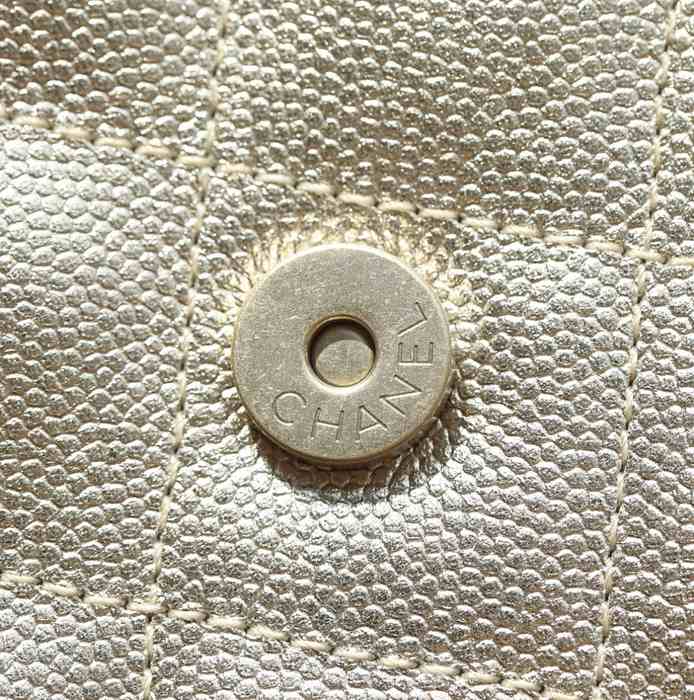 Chanel shoulder bag vintage