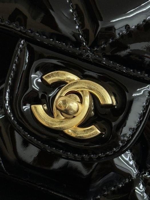 Chanel vintage bag