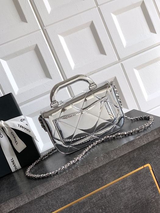 Chanelmini bag