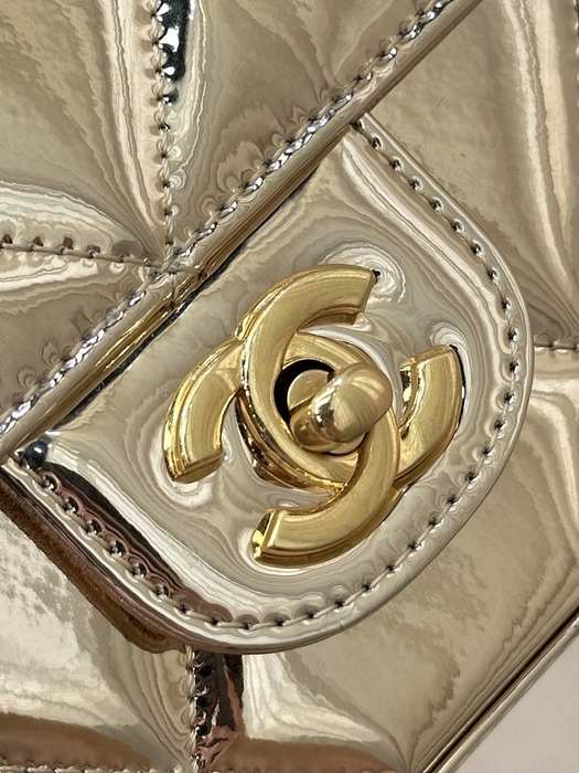 Pre loved chanel bags