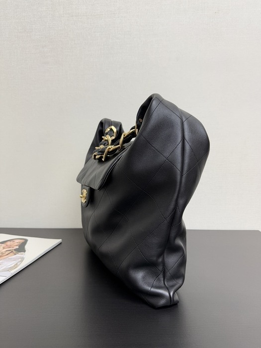 Pre owned chanel bags