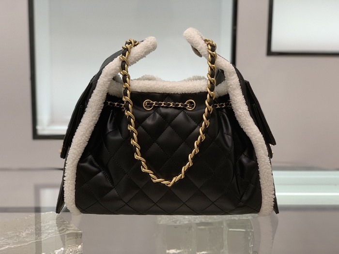 Second hand chanel bag