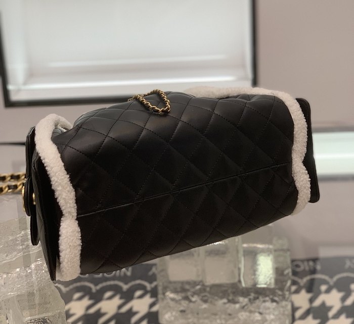 Second hand chanel bag