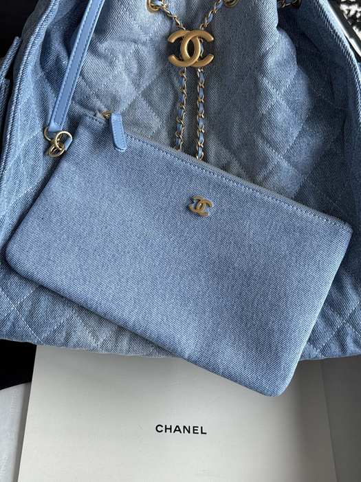 Vintage chanel bucket bag