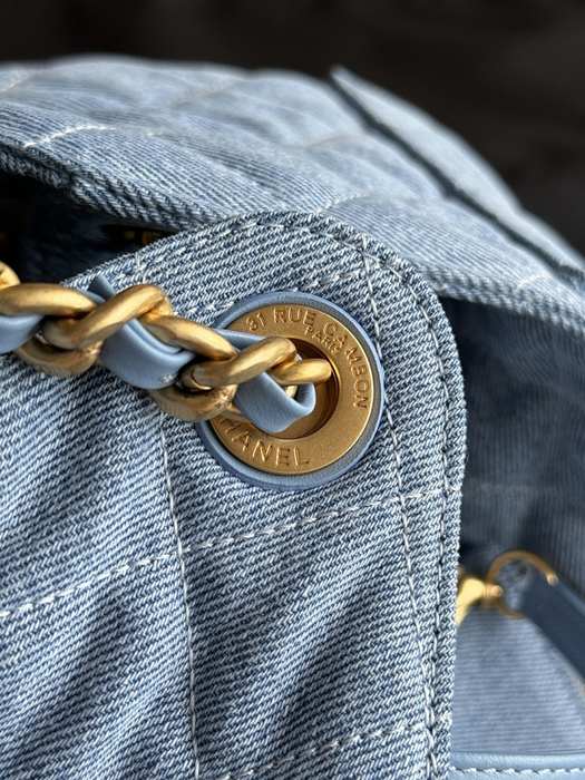 Vintage chanel bucket bag