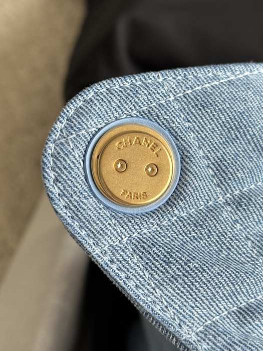 Vintage chanel bucket bag