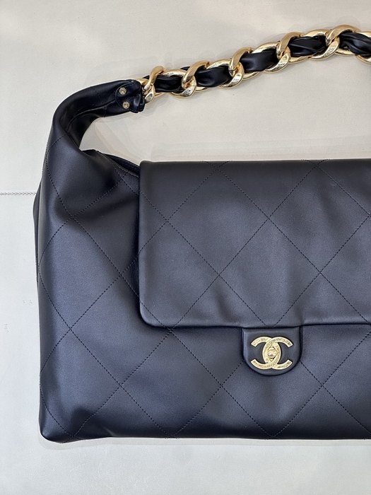 Vintage chanel gold bag