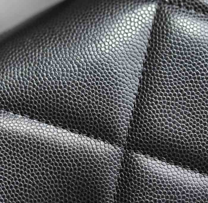 Vintage chanel shoulder bag