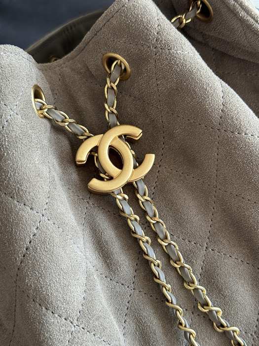 Vintage white chanel bag