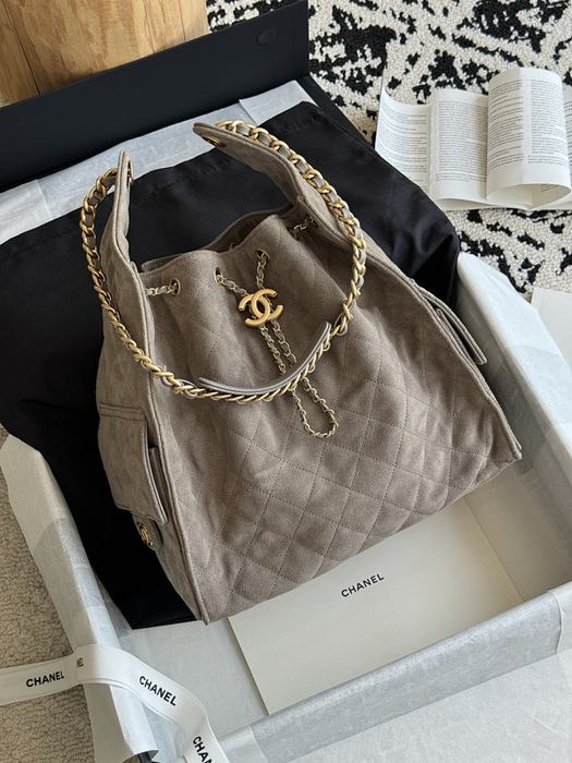 Vintage white chanel bag