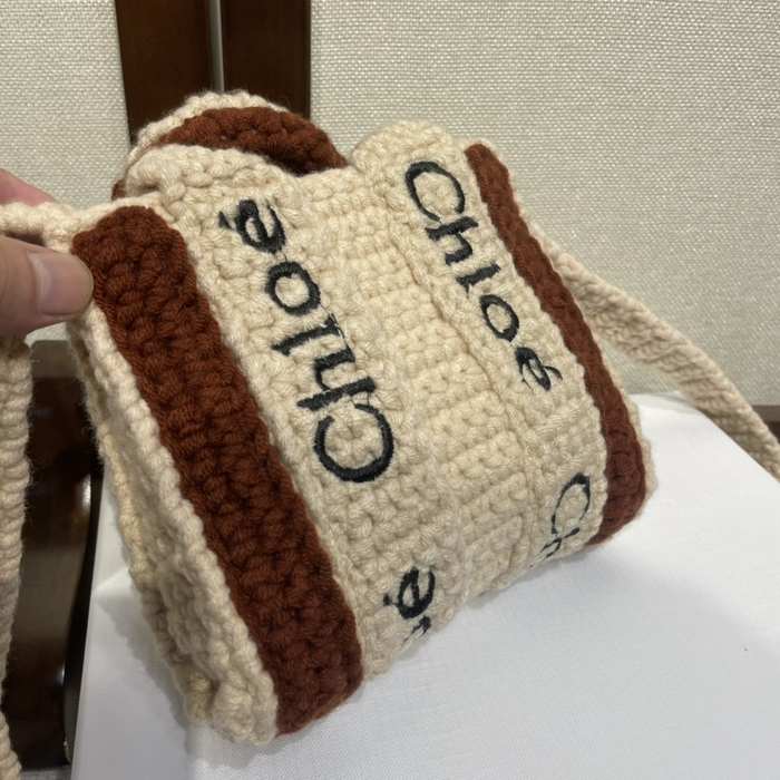 Chloe Tote Bag with Stylish Traits Brown 01A