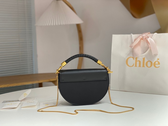 Chloe Tote bag with elegant design traits White 01A