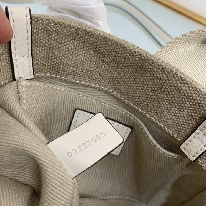 Chloe Tote bag with stylish design Beige 01A