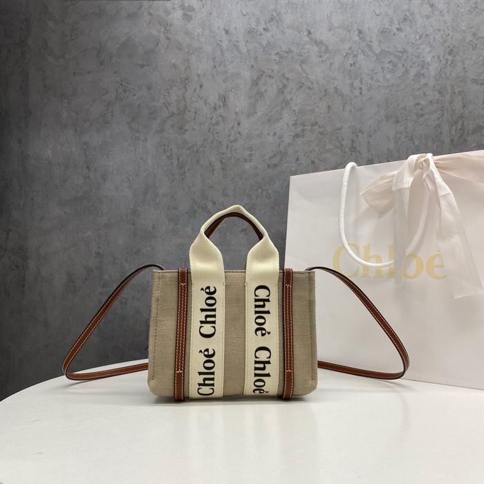 Chloe Tote bag with stylish features Beige 01A 2