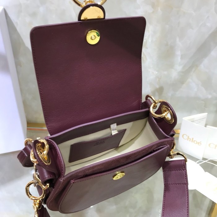 Chloe Tote bag with stylish features Burgundy 01A