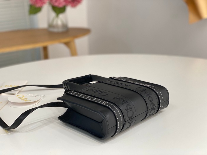 Chloe Tote bag with stylish traits Yellow 01A