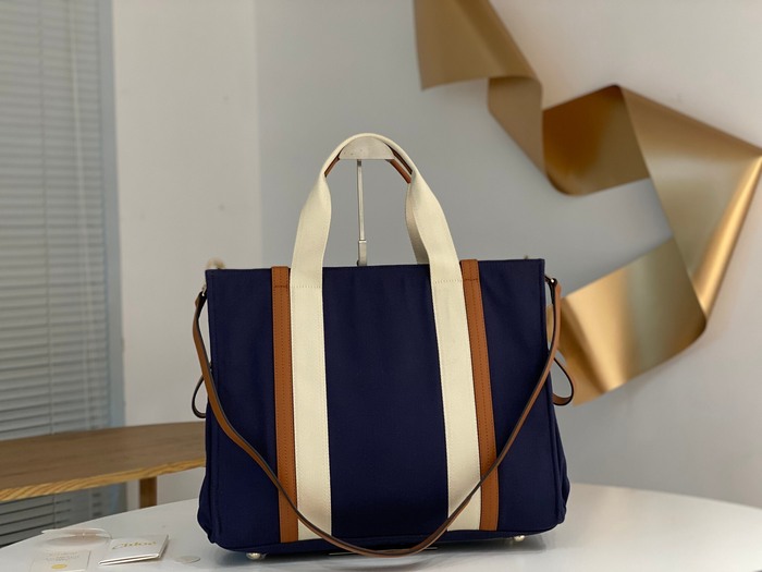 Chloe Tote style 07 Navy 01A